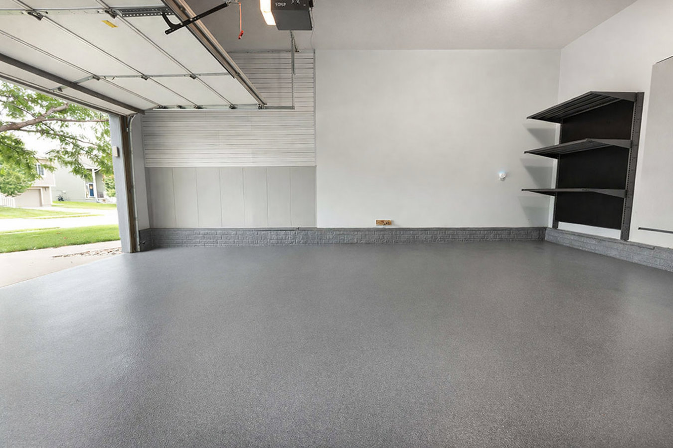 Garage floor concrete in Chino Hills, CA